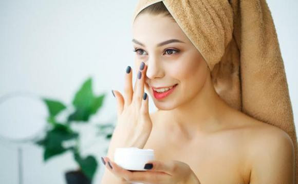 5 Mẹo Giúp Làm Giảm Bọng Mắt và Quầng Thâm Hiệu Quả